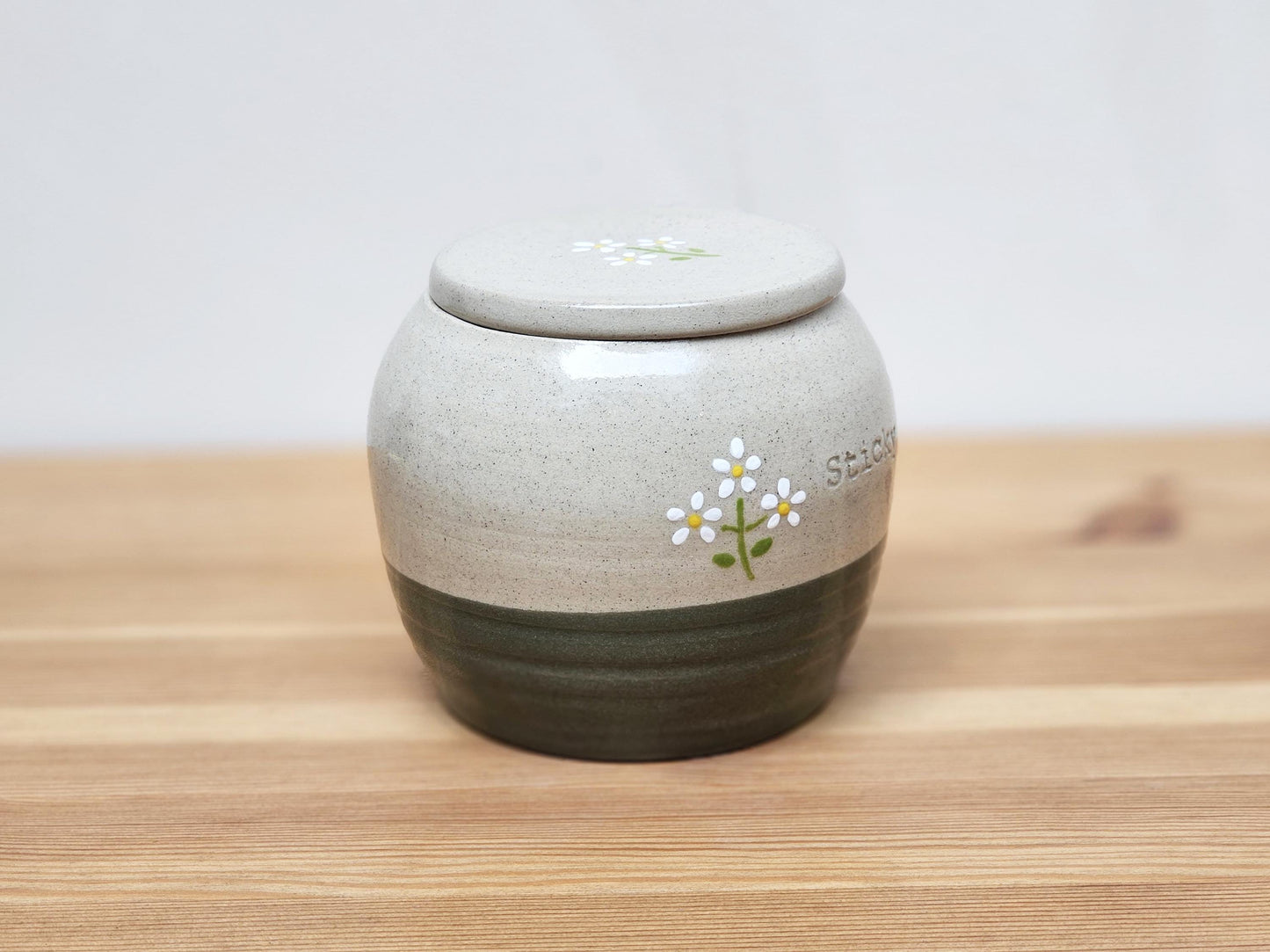 Green Daisies Pet Urn