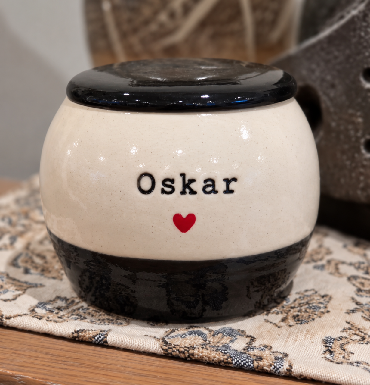 Custom Urn for Oskar (14kg)
