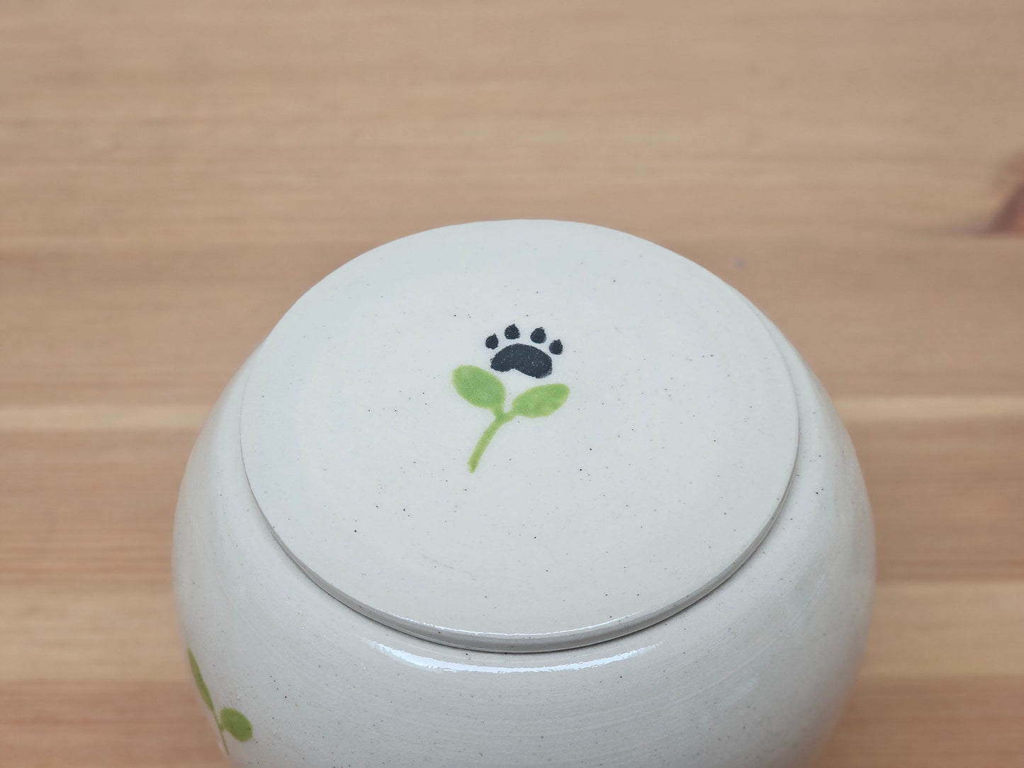 Sapling Pet Urn with Paw Prints